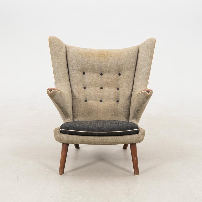 Hans J. Wegner,.