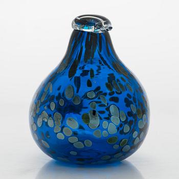 Oiva Toikka, glasfågel, signerad O. Toikka Nuutajärvi, numrerad 44/500.