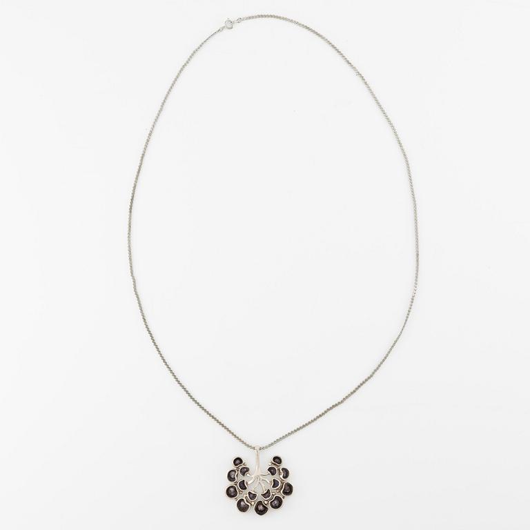 Eric Robbert, pendant and bracelet, silver and enamel.