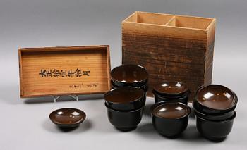 LACKSKÅLAR, 20 st, 1900-tal, Japan.