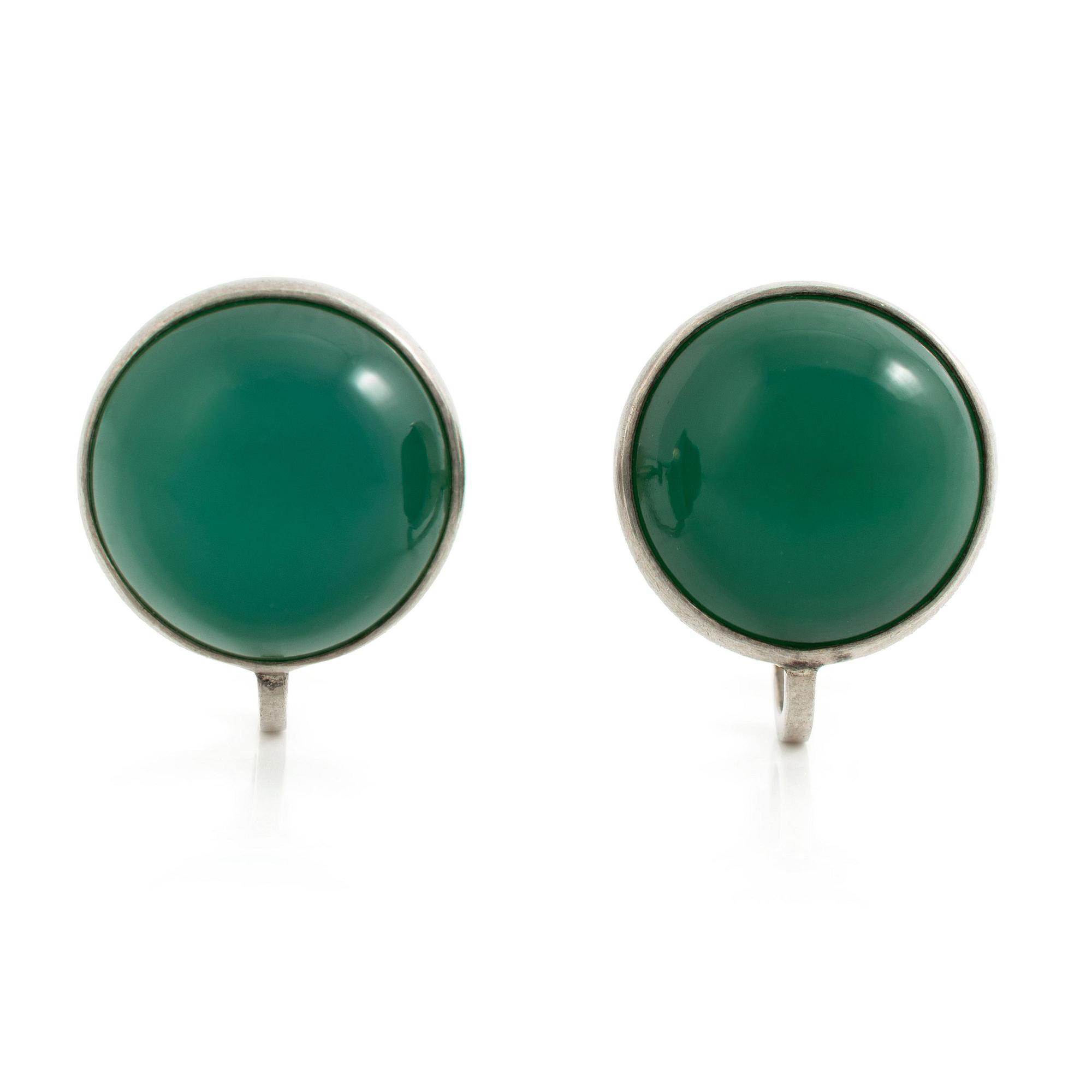 Wiwen Nilsson, a pair of earrings, sterling silver set with green quartz,  Lund 1952.