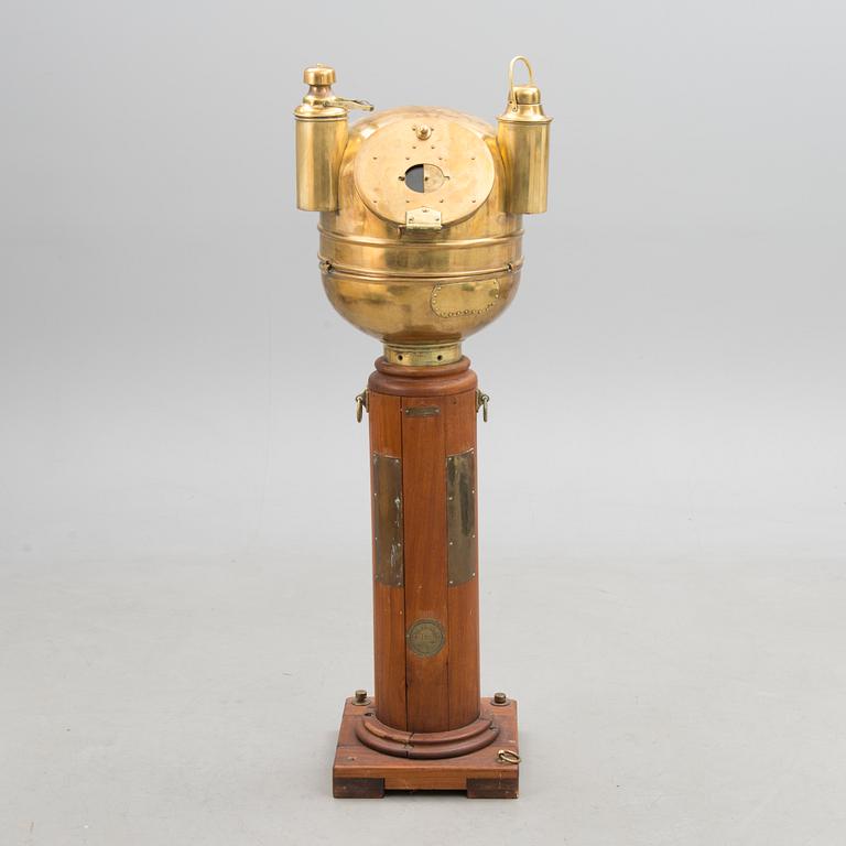 Ship's binnacle with compass, England early 20th century. Husun.