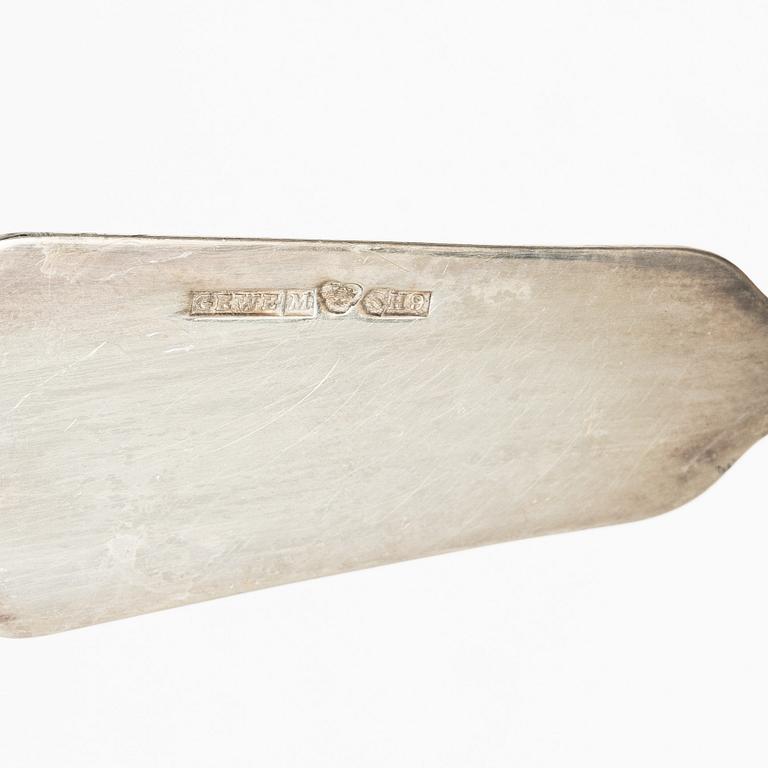 Bricka, fat samt bestick, 4 st, silver, bl a Gewe, Malmö 1966.