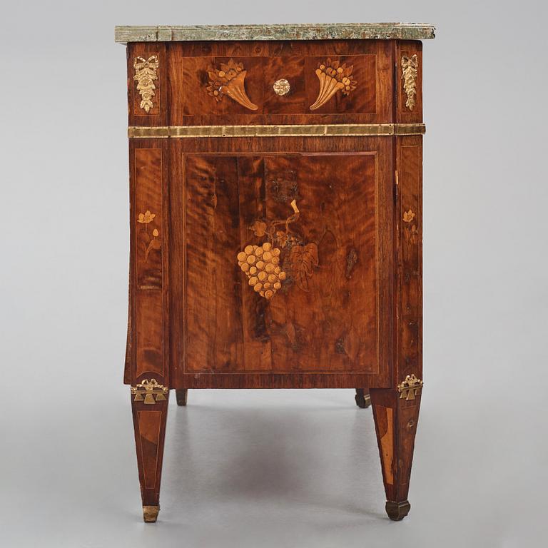 A marquetry and gilt-brass mounted commode attributed to C. Lindborg (master 1781-1808).