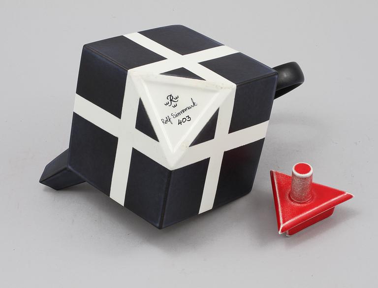 TEKANNA, "Cube", Rolf Sinnemark, Rörstrand, sent 1900-tal.