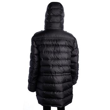 DUNJACKA, Moncler.