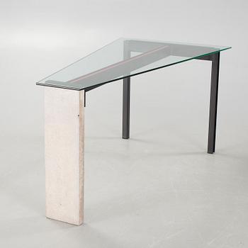 JONAS BOHLIN, bord, "Concrete", Källemo, Värnamo, 1900-talets slut.