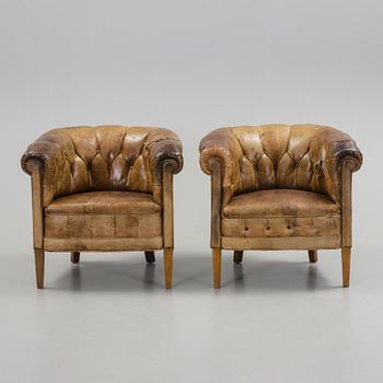 FÅTÖLJER, ett par, sk clubfåtölj, 1900-tal.