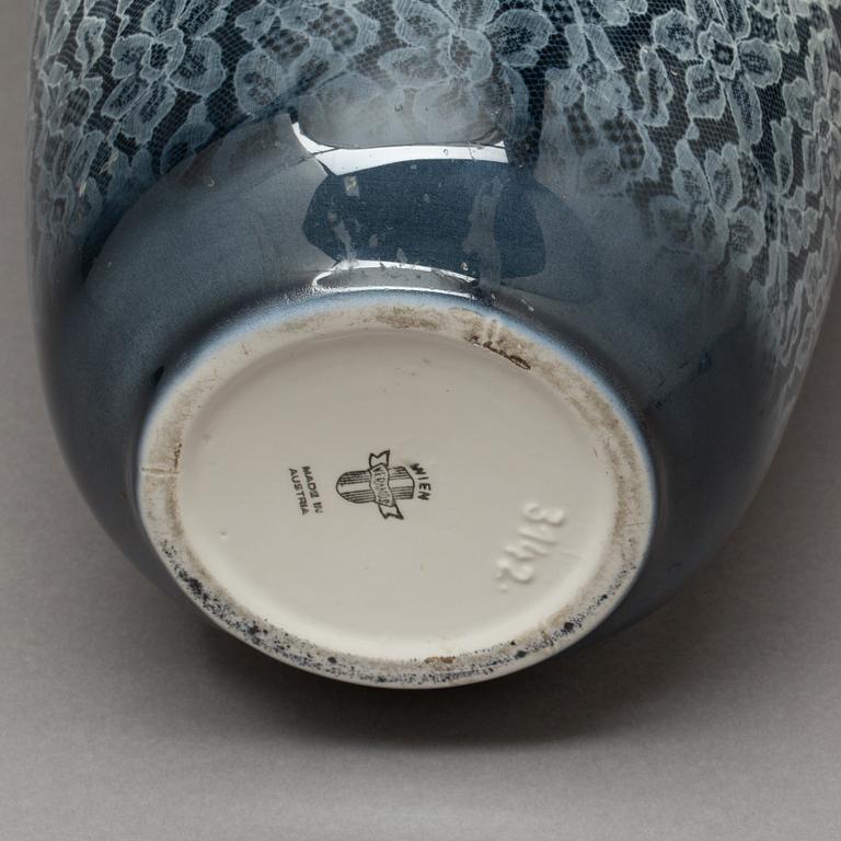 VAS, flintgods, märkt Keramos, Wien, tidigt 1900-tal.