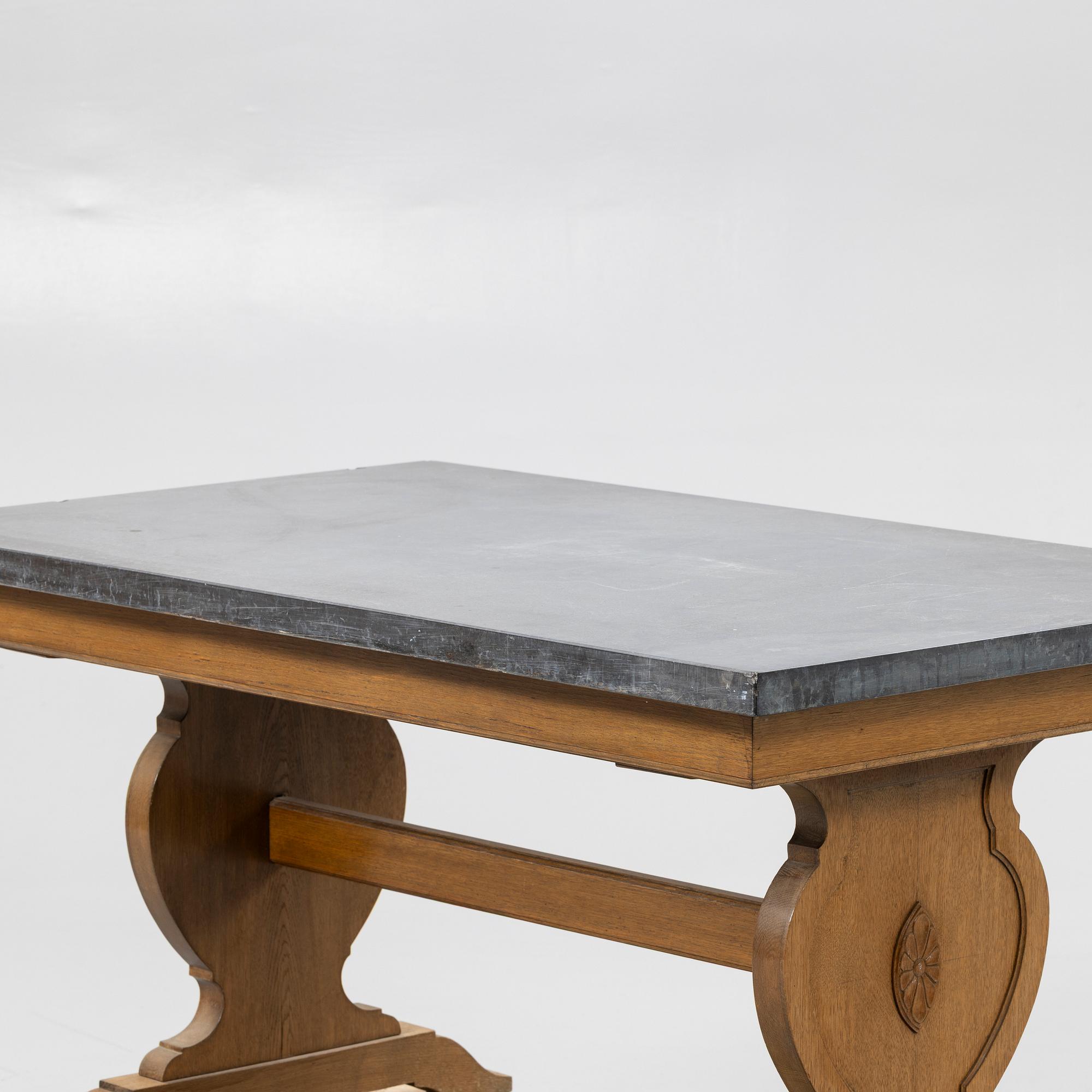 Stone table, 19th century.