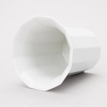 A 53 piece "Winterreise" & "Polygon"  dinner/coffee set by Rut Bryk and Tapio Wirkkala for Rosenthal. Late 20th century.