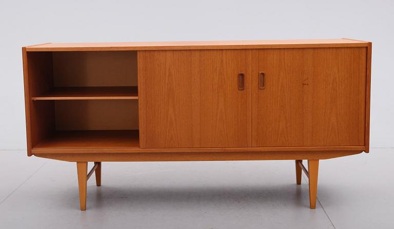 SIDEBOARD, 1900-talets andra hälft.
