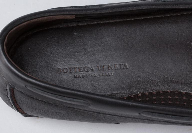 SKOR, Bottega Veneta.