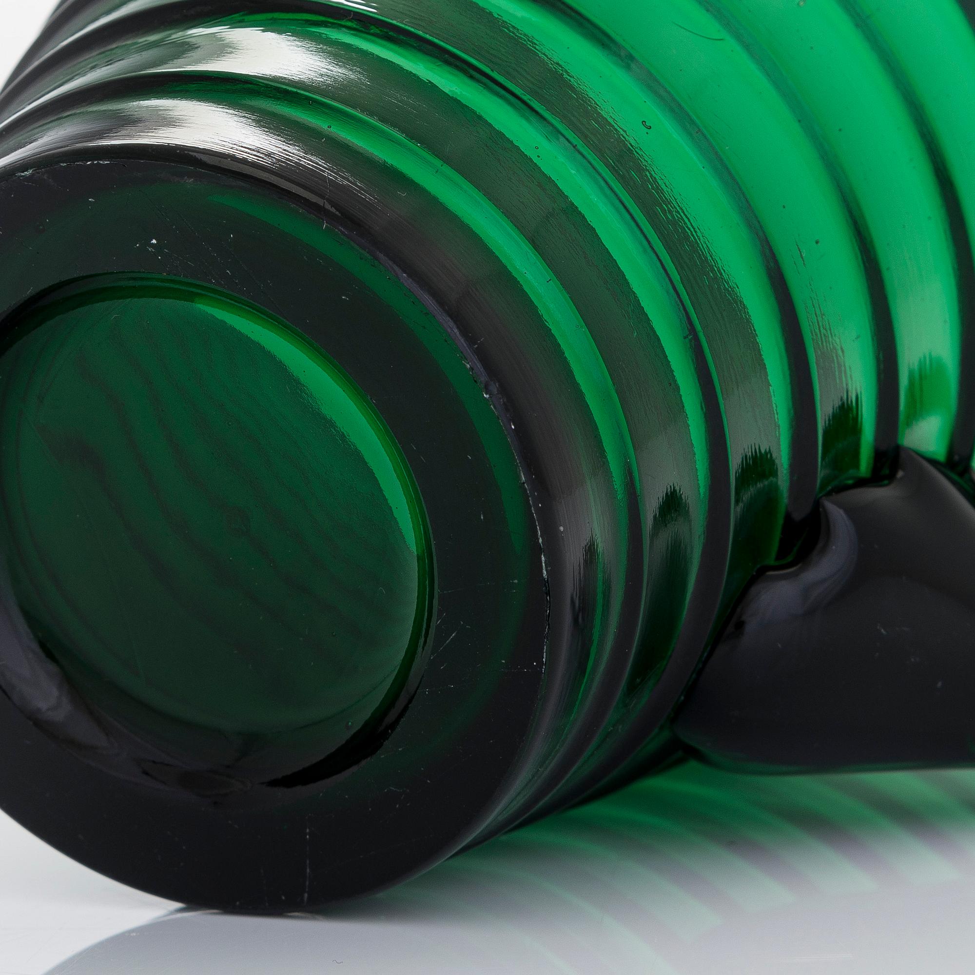 Aino Aalto, kaadin, malli 4644, Karhulan Lasitehdas. Tuotannossa 1934 - 1938.