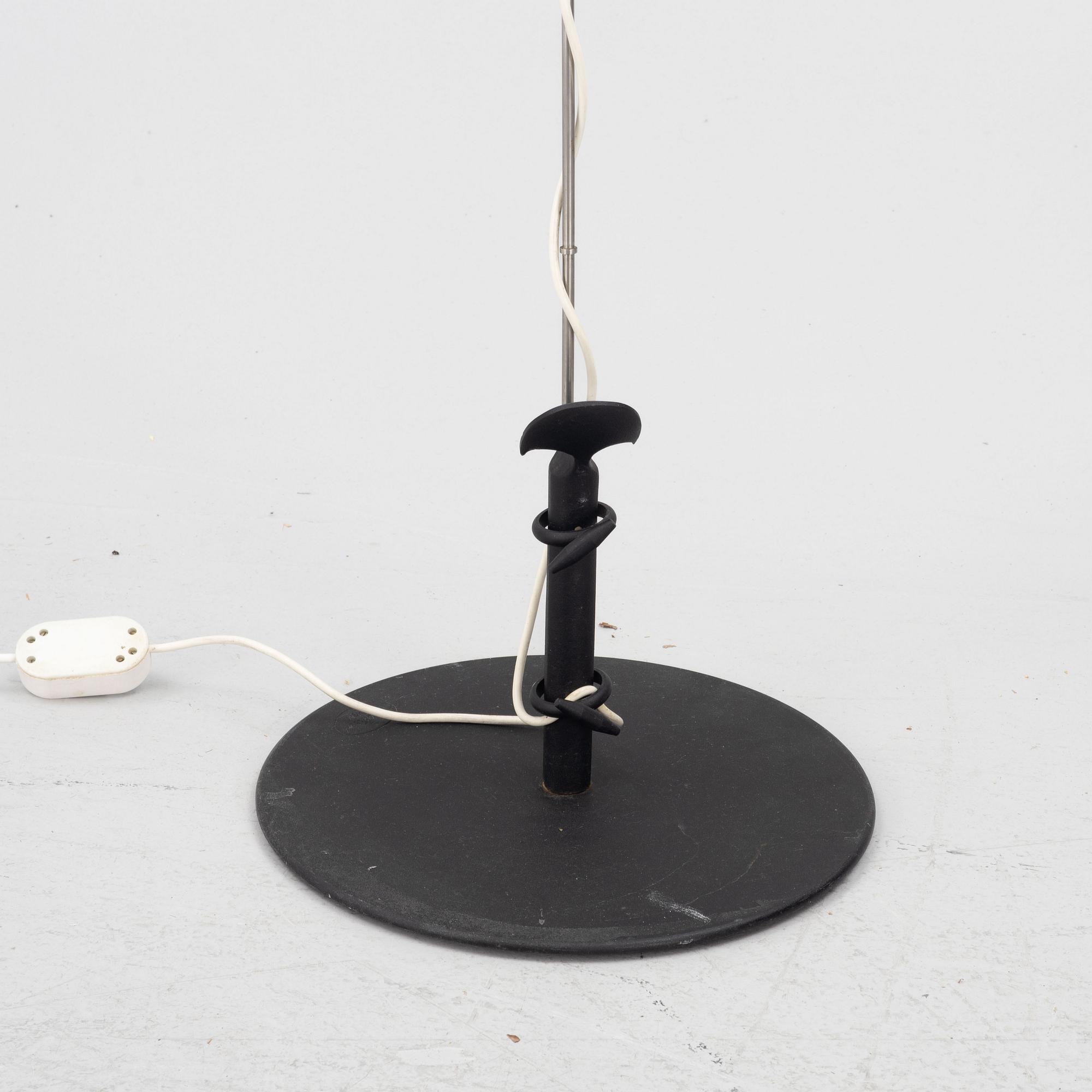 Tore Ahlsén, golvlampa, "Napoleon vid Nilen", Gärsnäs.