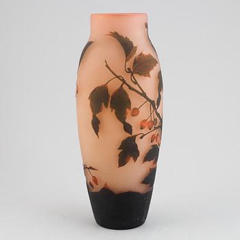 An Art Nouveau cameo glass vase, Arsale, early 20th Century.