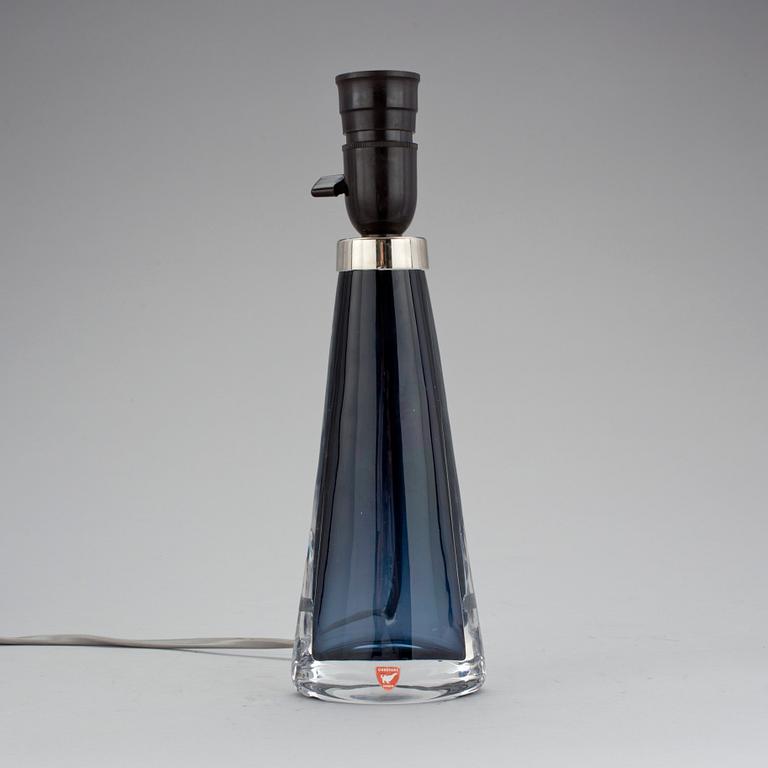 BORDSLAMPA, glas, Carl Fagerlund, signerad, Orrefors, 1960-tal.