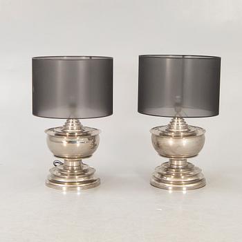 A pair of Eichholtz "Pagoda" 21st century metall table lamps.