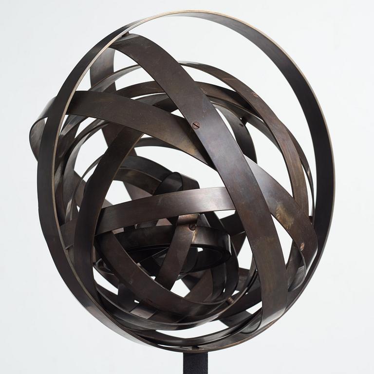 Arne Jones, "Ställbart universum".