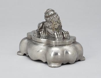 An Anna Petrus pewter inkstand, Herman Bergman, Stockholm 1926.