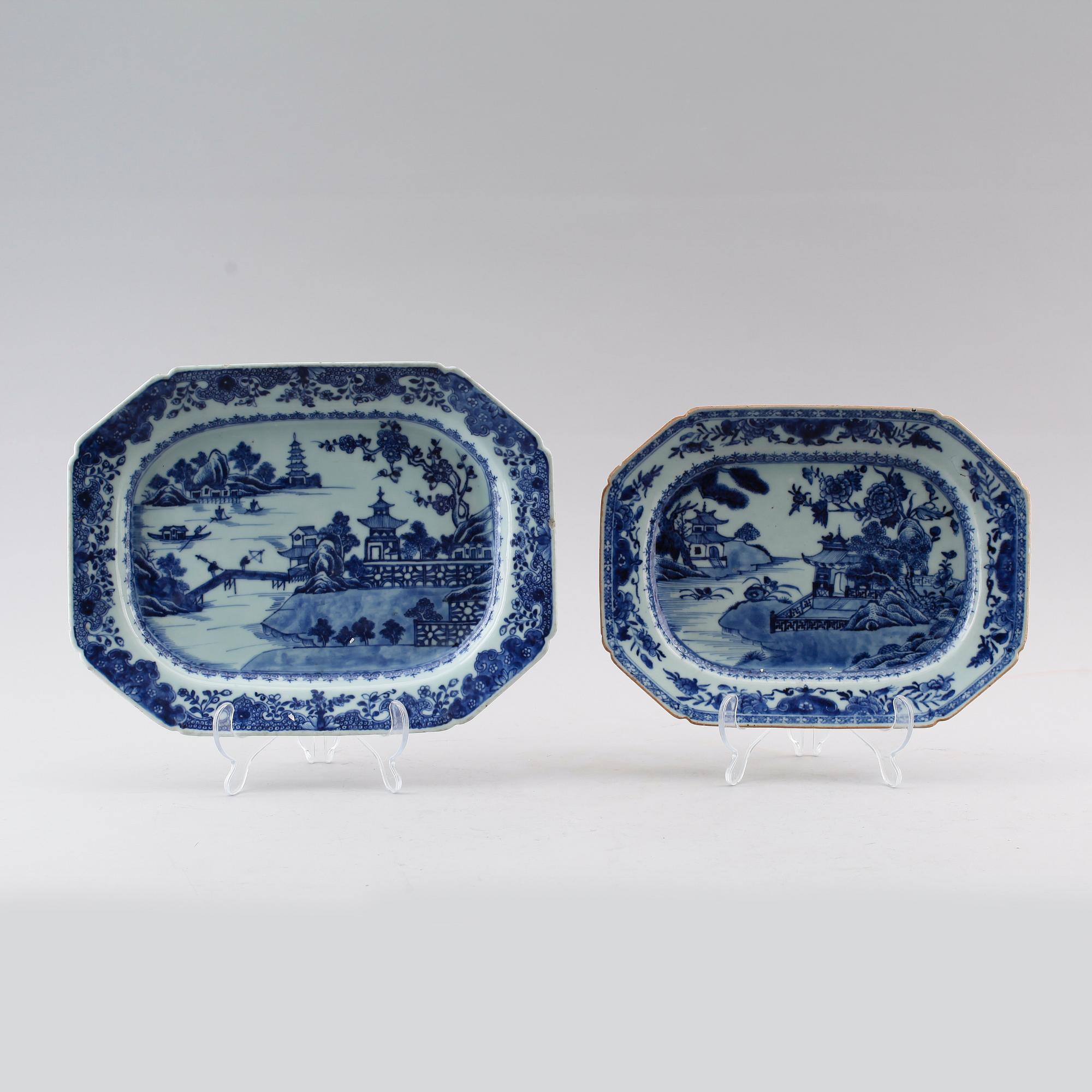 STEKFAT, 2 st, porslin, Kina, Qianlong 1736-1795.