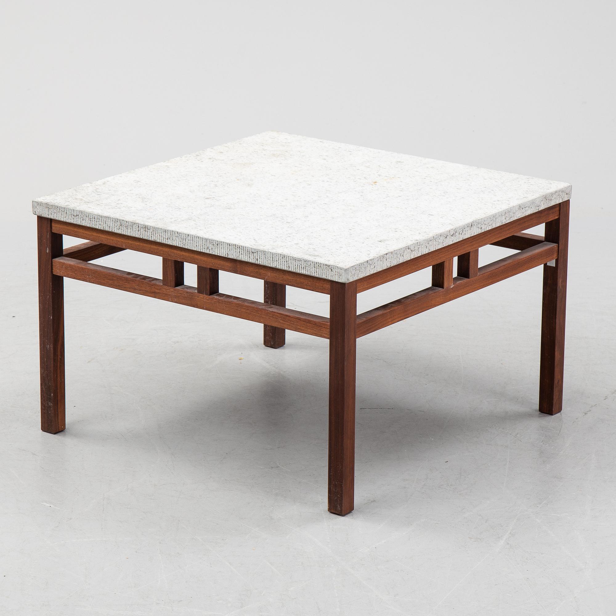 Kerstin Olby, soffbord, "Kina", 2000-tal.