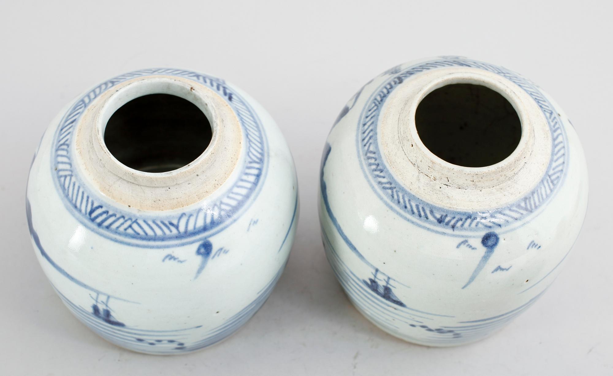 BOJANER, 2 st, Kina, sannolikt 1800-tal.