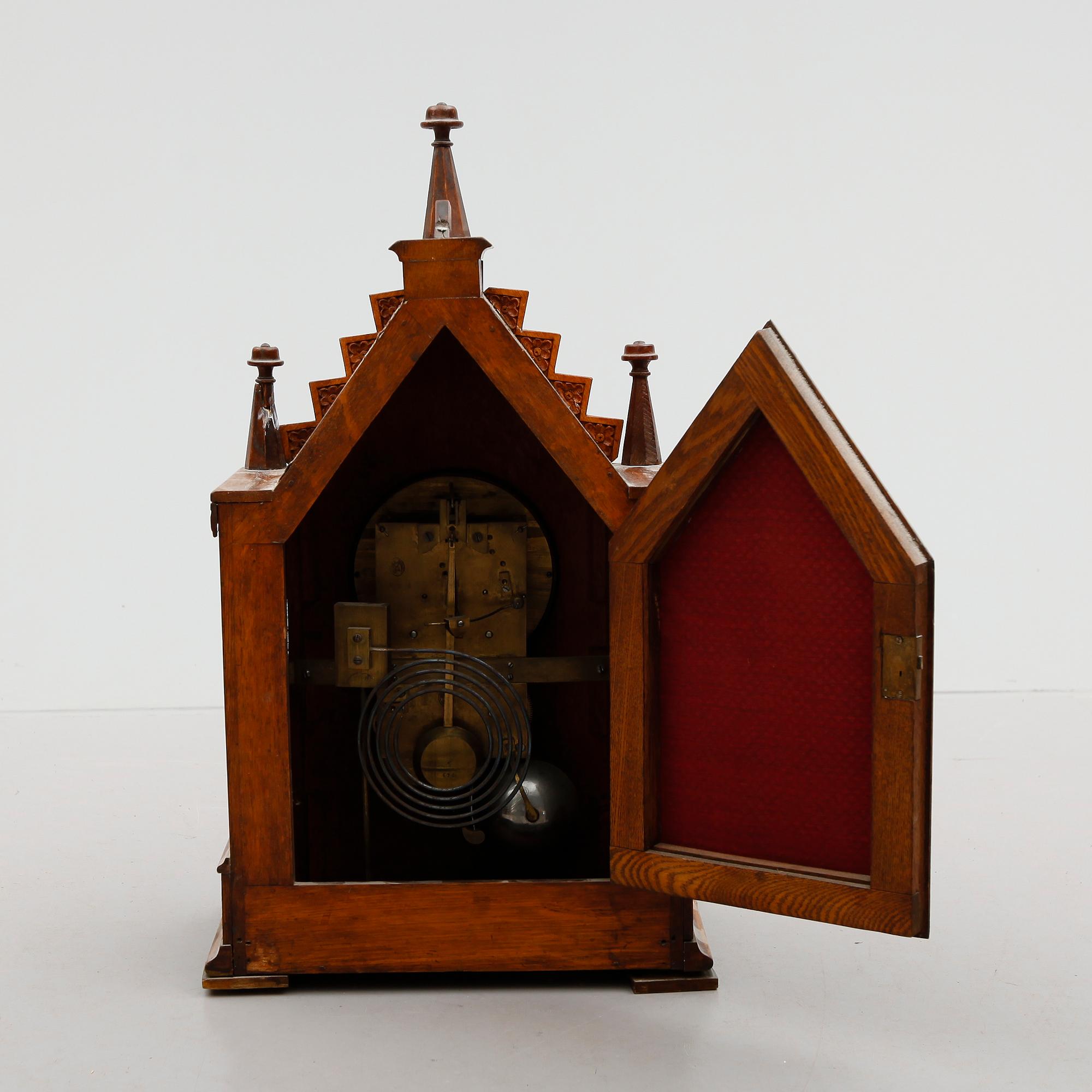 BORDSUR, Weatherell, England, tidigt 1900-tal.