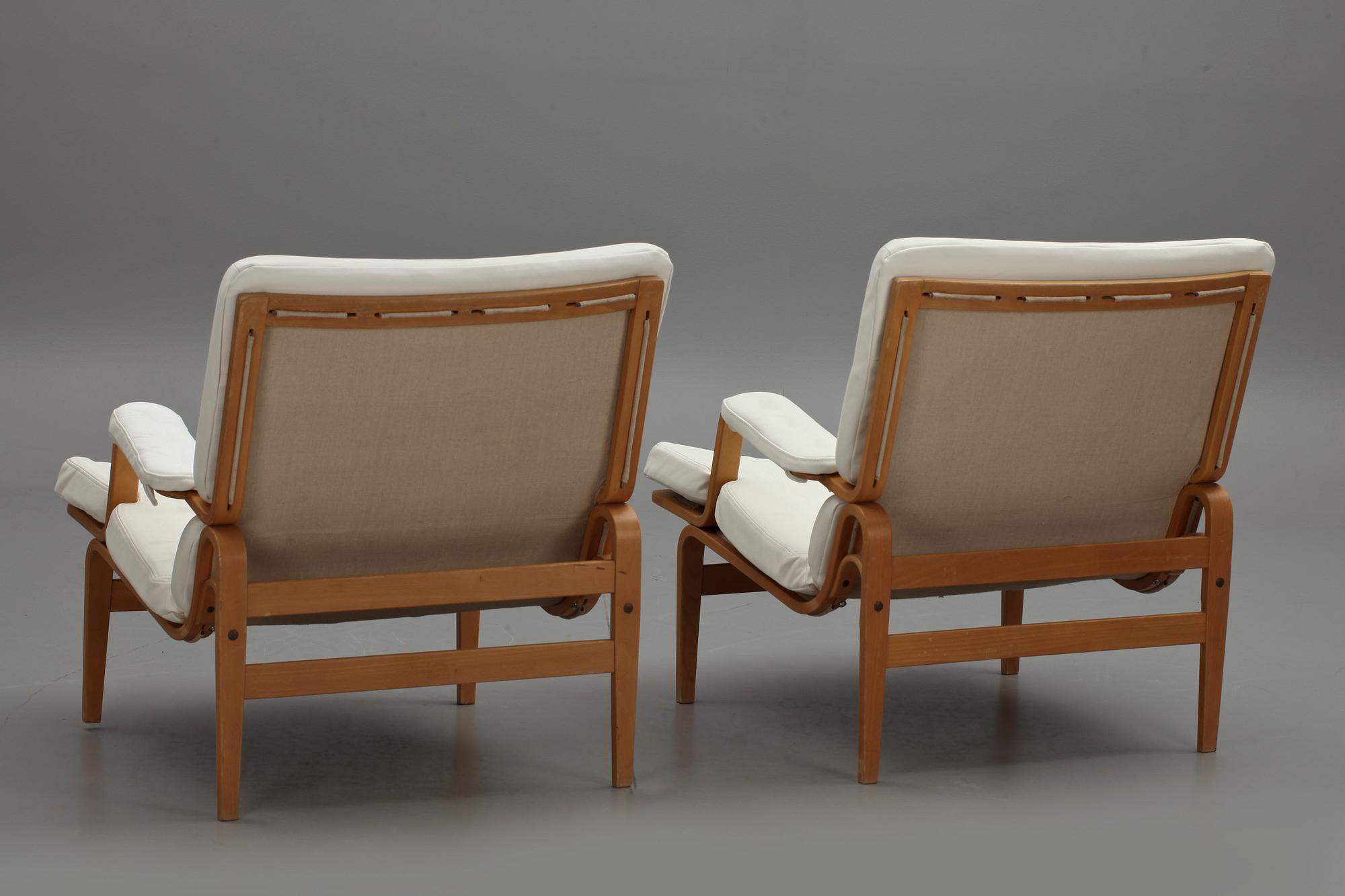 FÅTÖLJER, ett par, "Ingrid", Bruno Mathsson, 1900-talets slut.