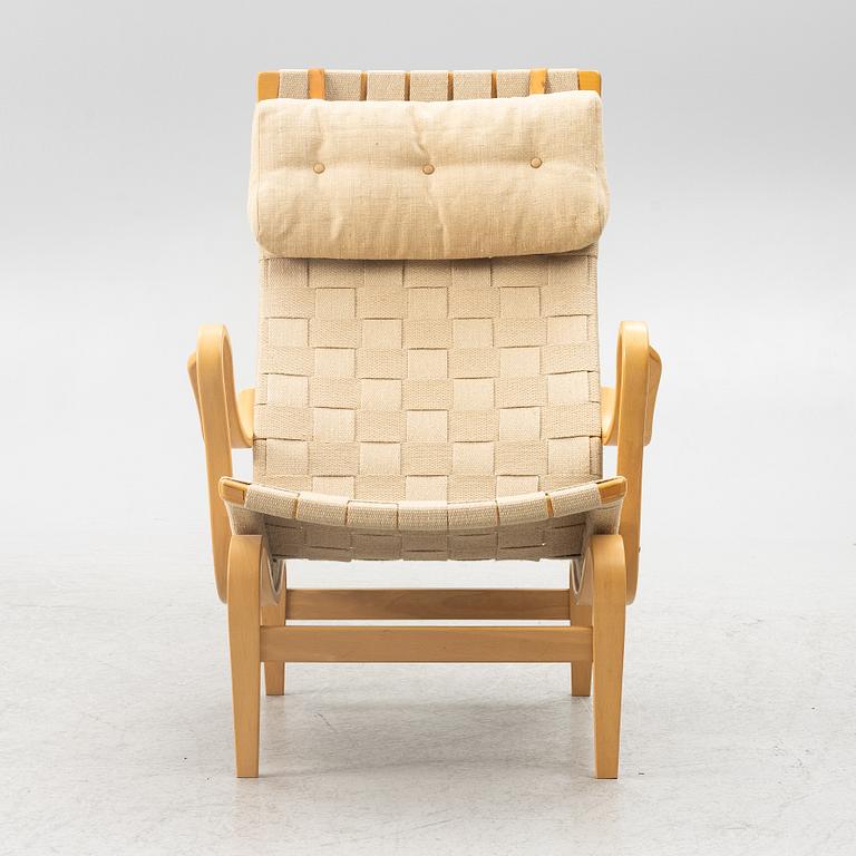 Bruno Mathsson, fåtölj, "Pernilla", Dux, 1900-talets slut.