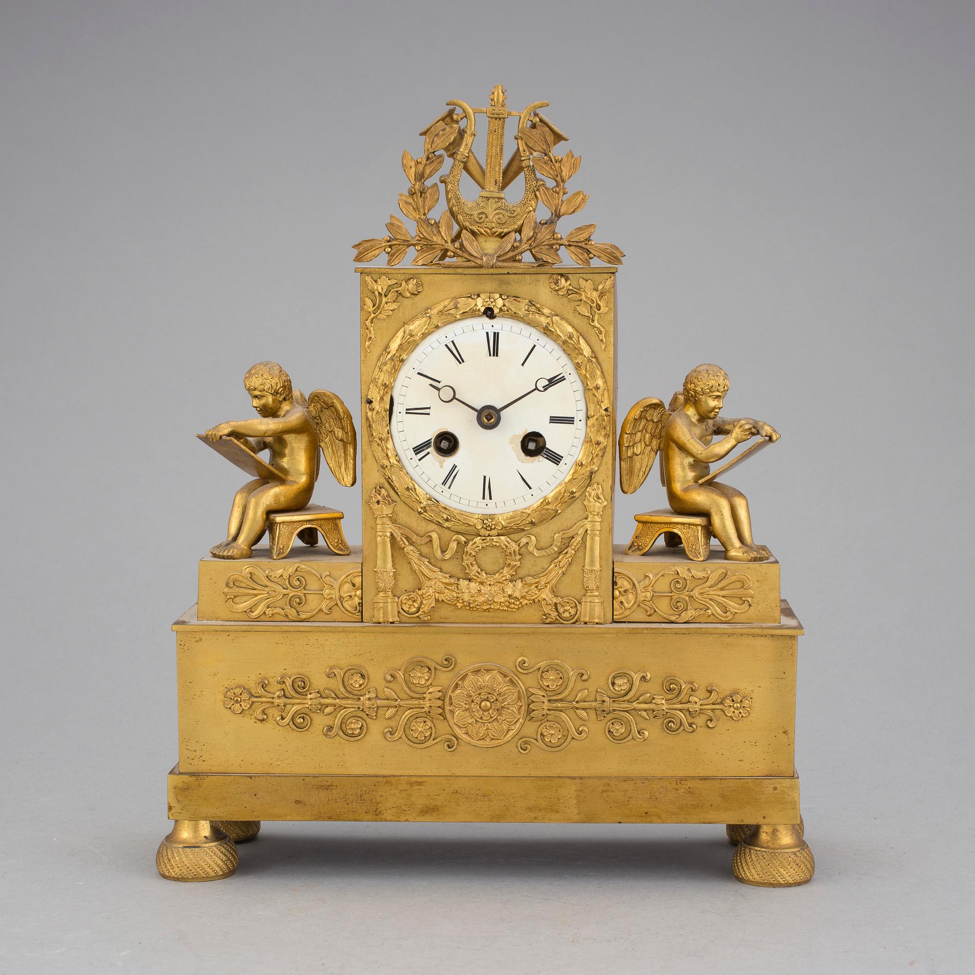 BORDSUR, empire, 1800-talets första hälft.