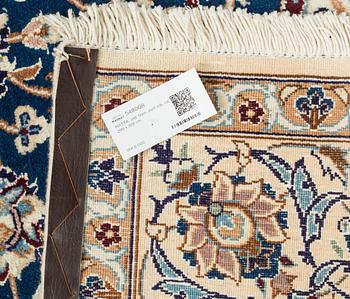 MATTA, old, Nain, part silk, ca 299 x 199 cm.
