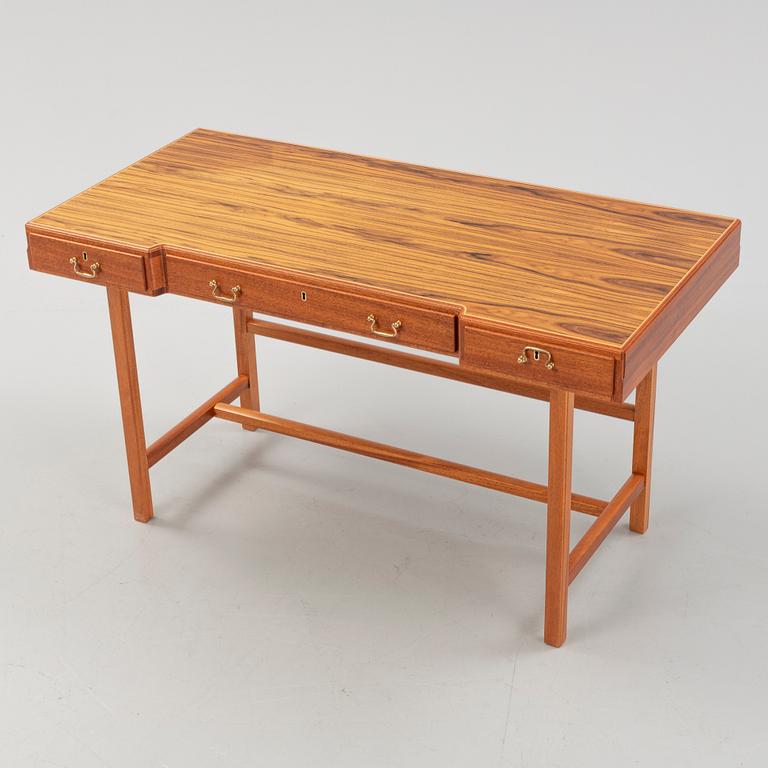 Josef Frank, a model '1022' desk, made by AB Eriksson & söner for Firma Svenskt Tenn, Sweden, post 1985.