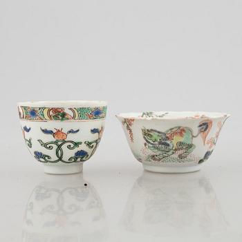 Koppar, fyra stycken, porslin, Qingdynastin, Kangxi (1662-1722).