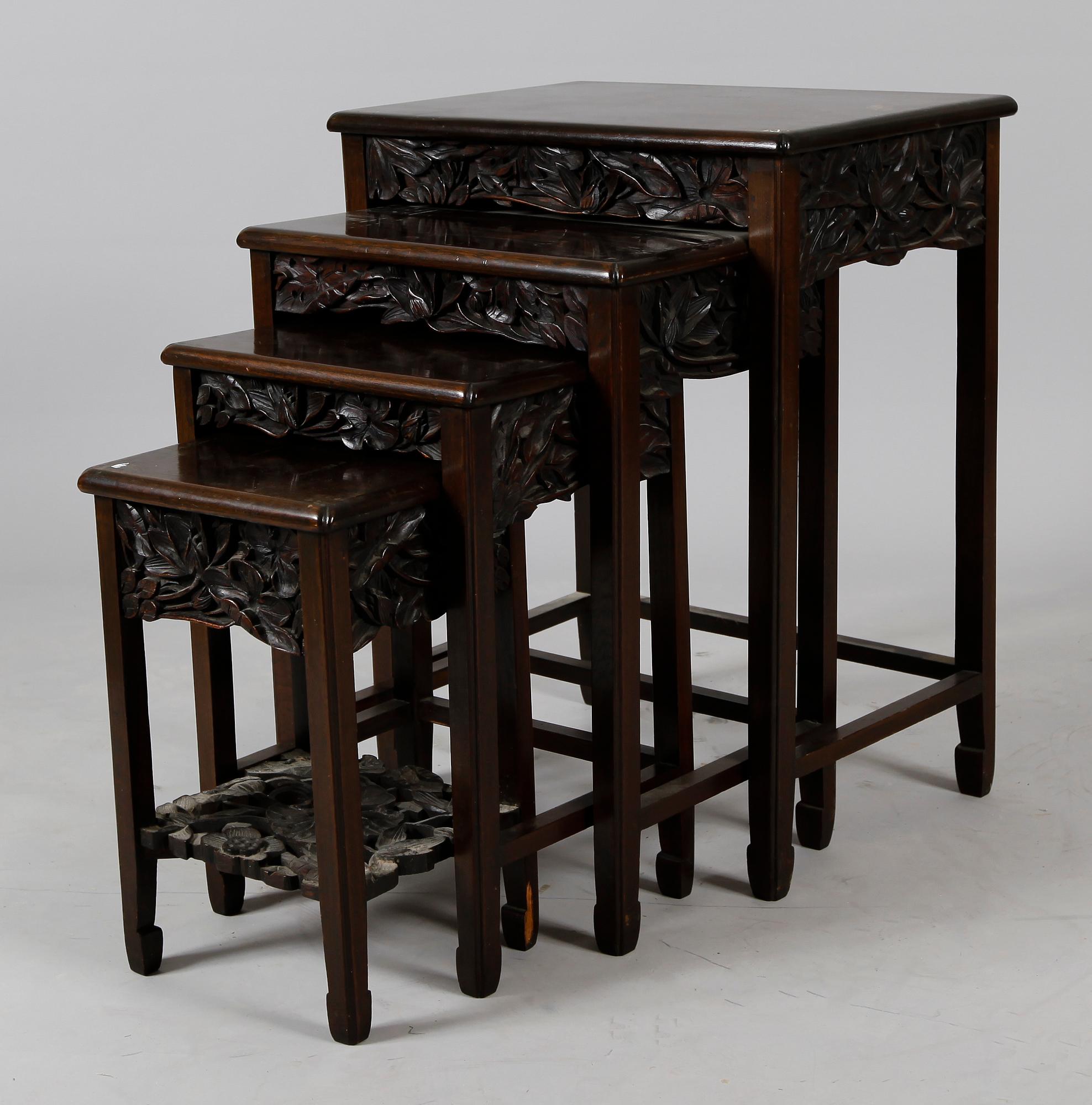 SATSBORD, 4 delar, orientaliskt, 1900-talets första hälft.