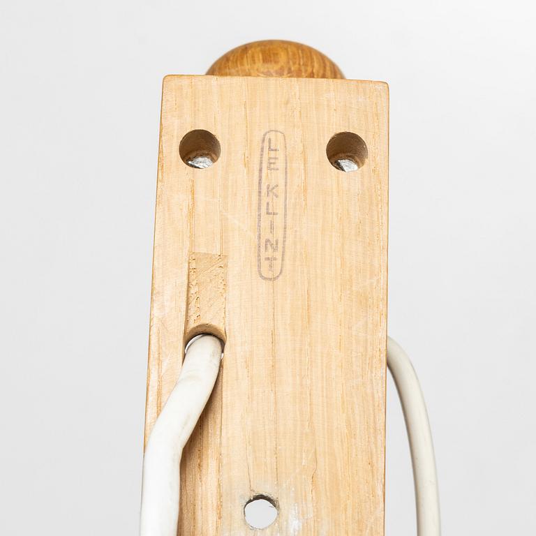 Erik Hansen, vägglampa, "Saxelampe", Le Klint, Danmark.