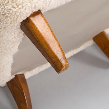 Ilmari Lappalainen, a pair of 'Laila' armchairs for Asko. Designed 1948.