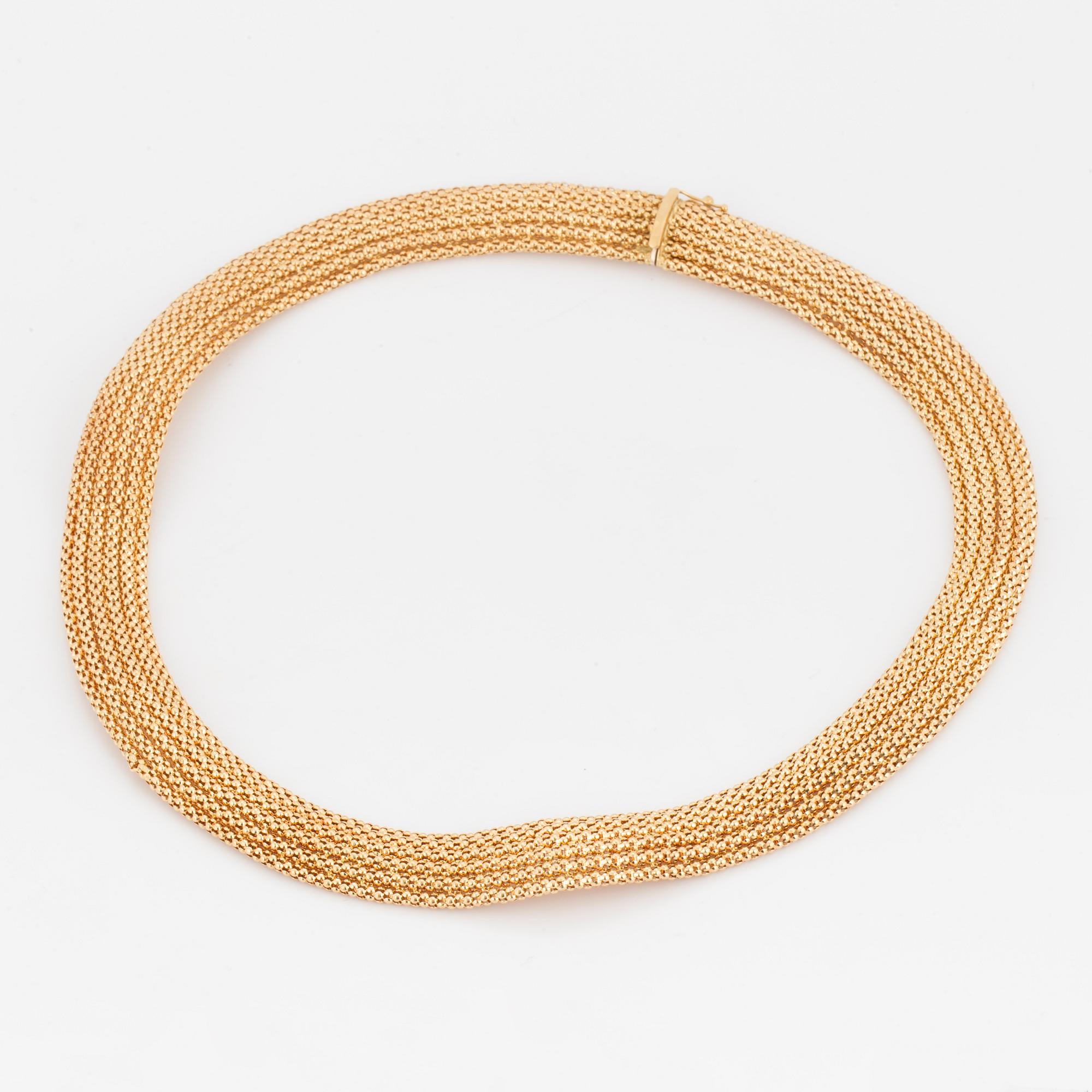 A mesh-link necklace.