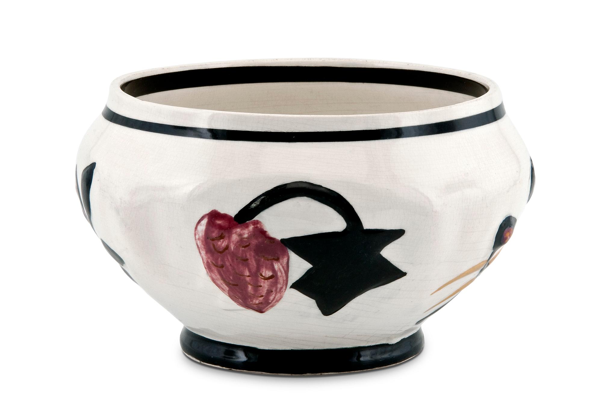 Gerda Thesleff, A CERAMIC BOWL.