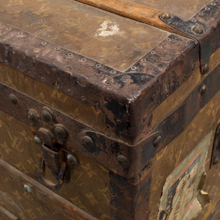 TRUNK, Louis Vuitton. 1880 th.