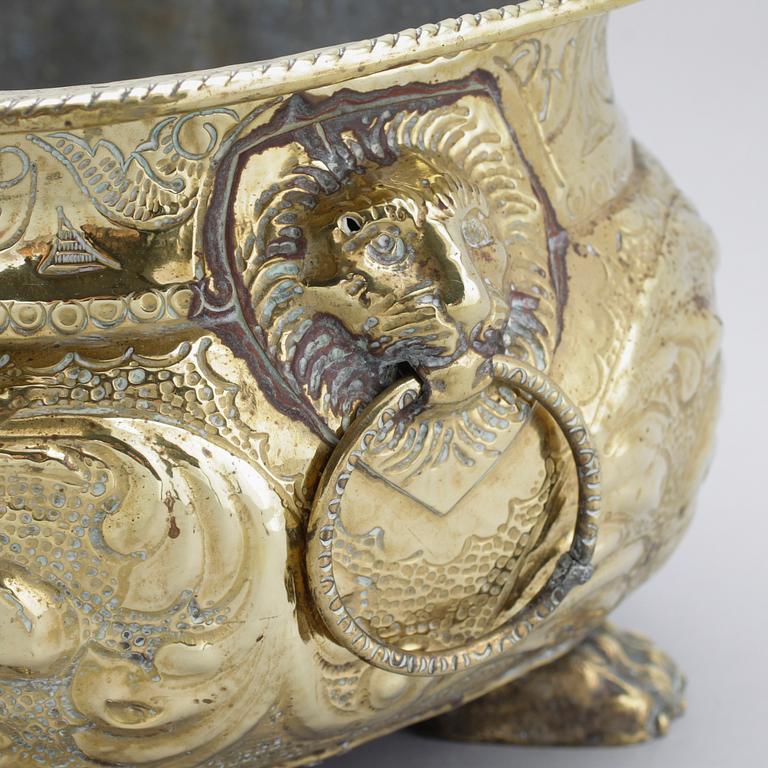 JARDINJÄR, mässing, 1800-tal.