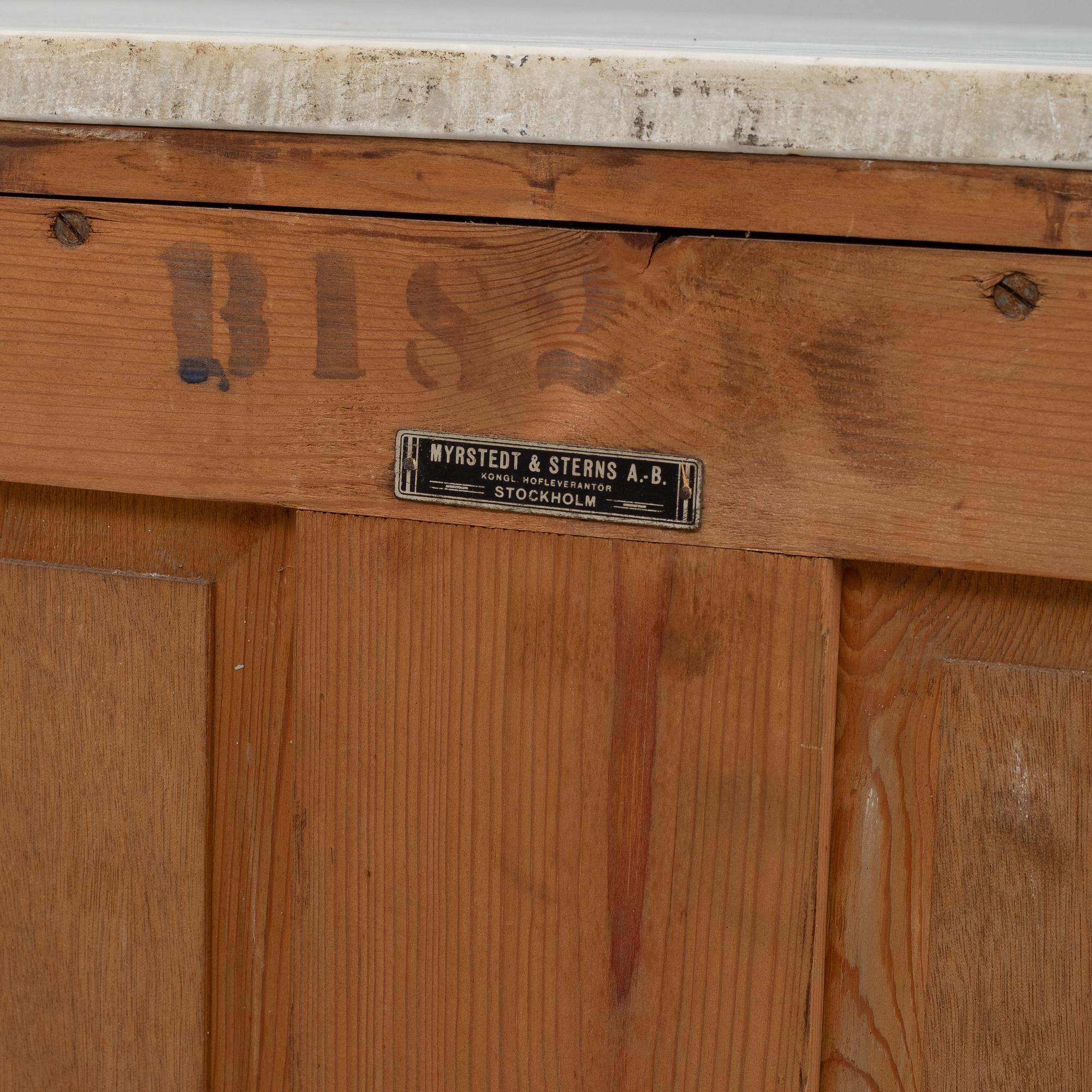 Sideboard, Myrstedt & Sterns AB, 1900-talets början.