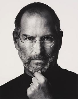 142. Albert Watson, "Steve Jobs, Cupertino, California", 2006.