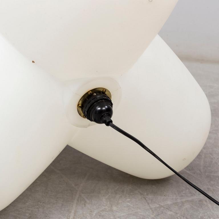 TOM DIXON, a 'Jack' plastic ceiling light.