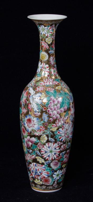 VAS, äggskalsporslin, Kina.