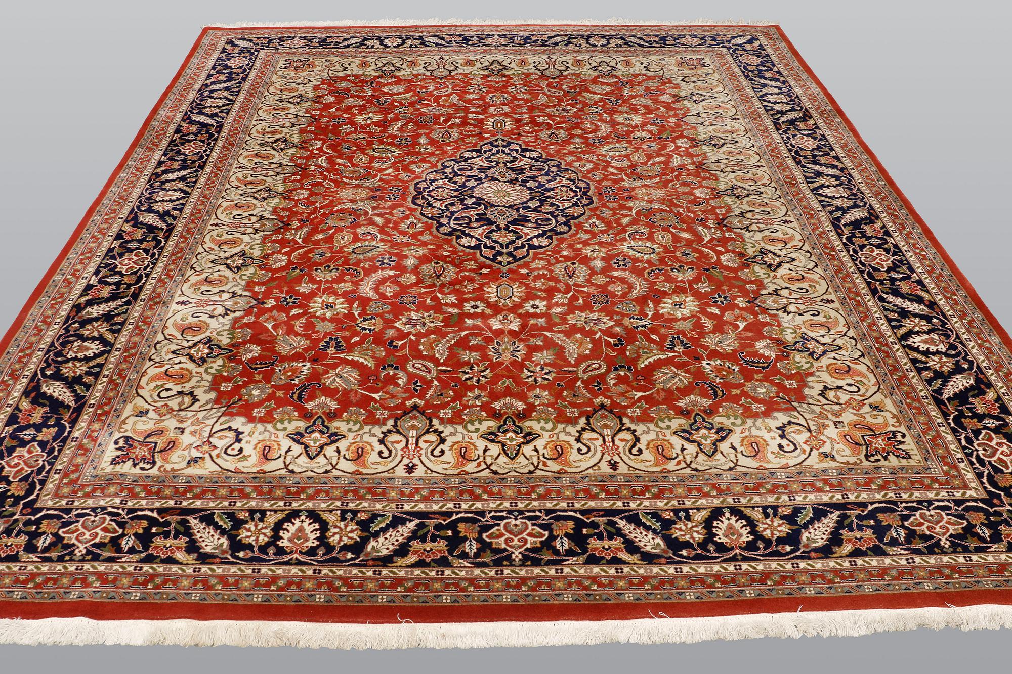Matto, Oriental, ca 350 x 255 cm.