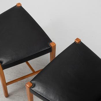 Carl Östergren, dining group, 6 chairs and dining table, made by master carpenter David Sjölinder around 1962.