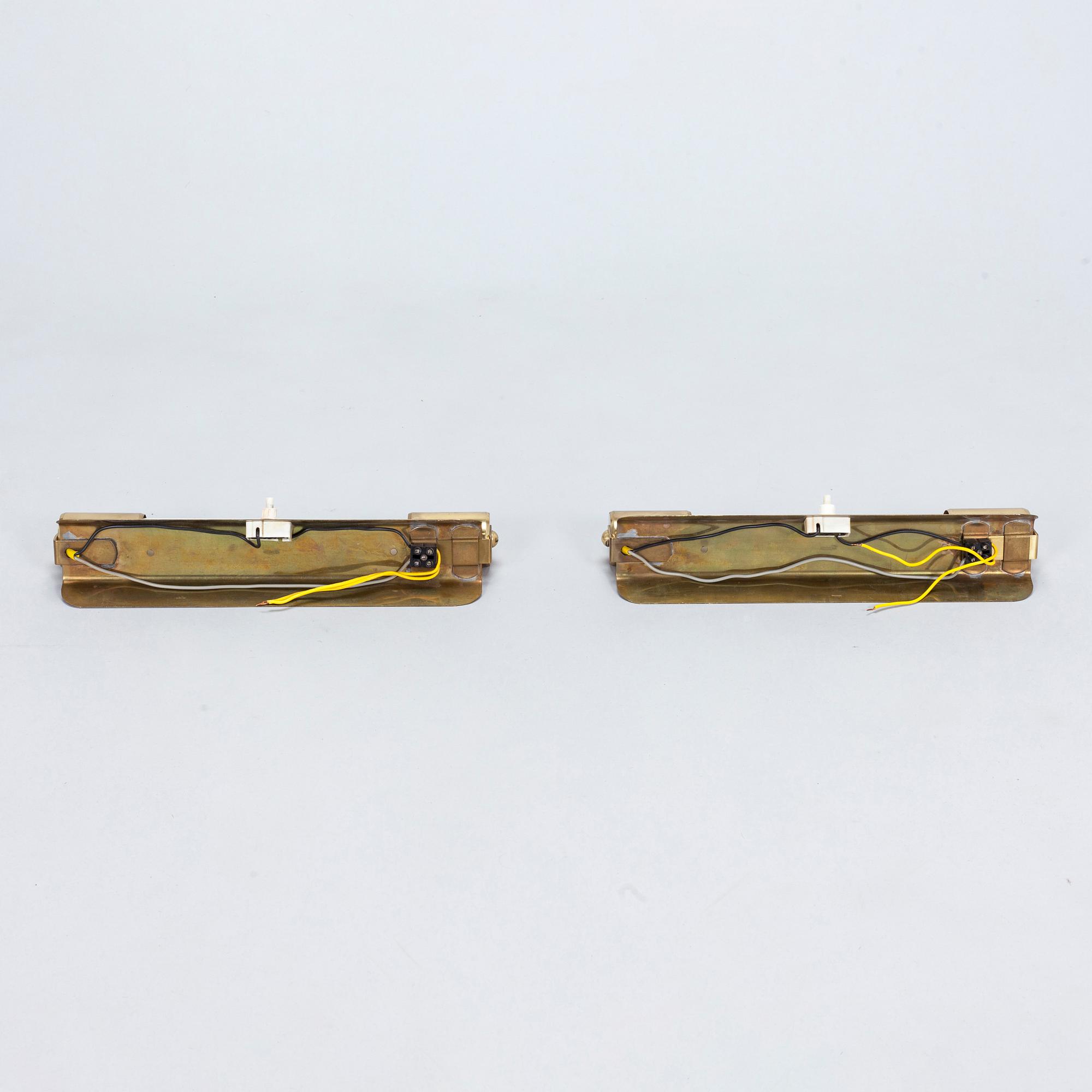 Mauri Almari, vägglampor, ett par, Idman, 1900-talets mitt.