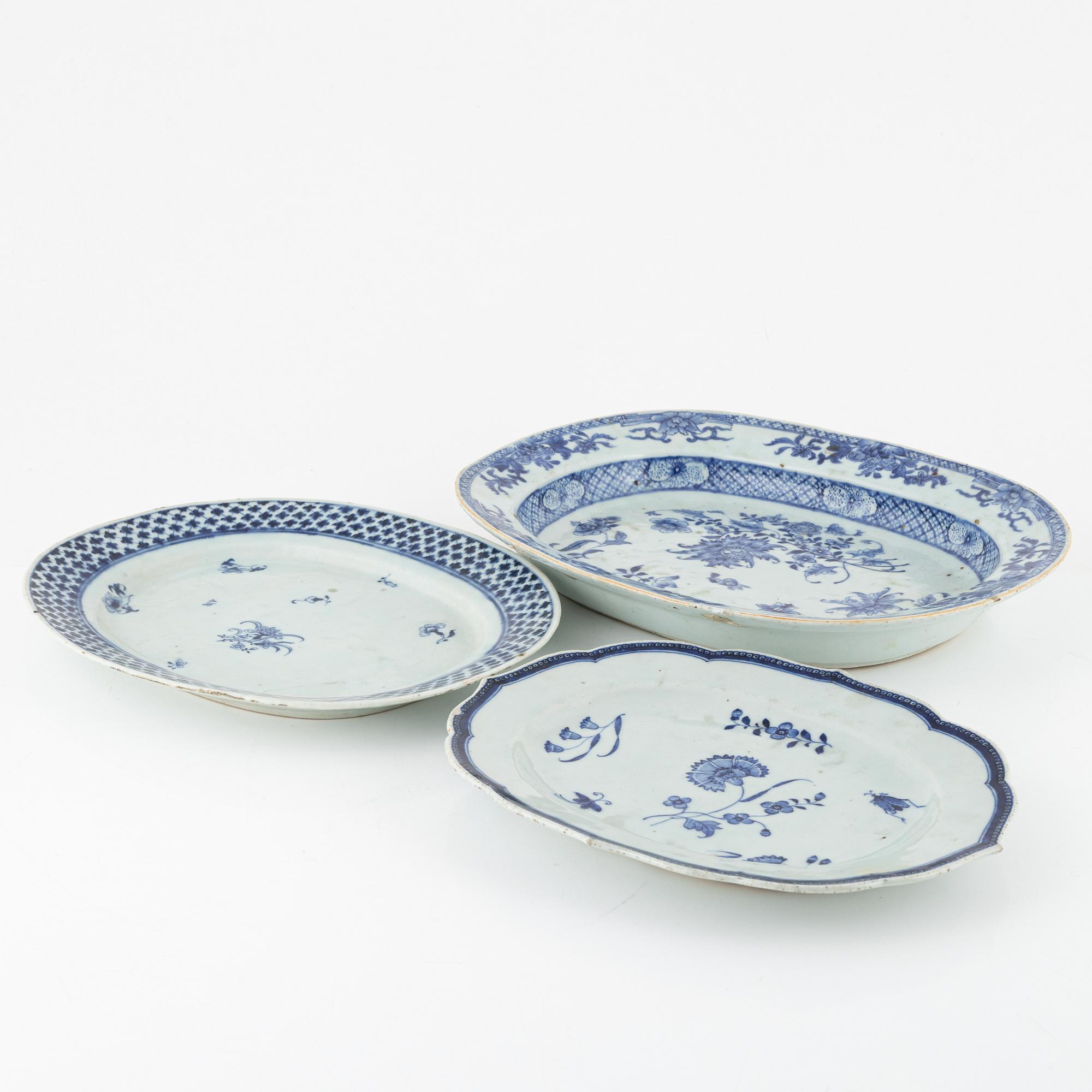 Serveringsfat, 3 st, porslin, Kina, Qianlong (1736-95).