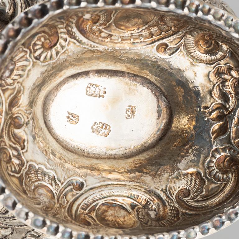 A Baroque style silver bowl, 19th Century.